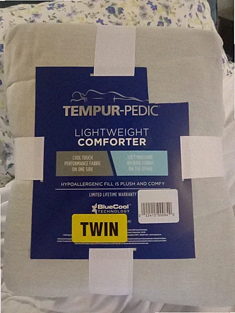 Tempur-Pedic Lightweight Cooling Twin Comforter