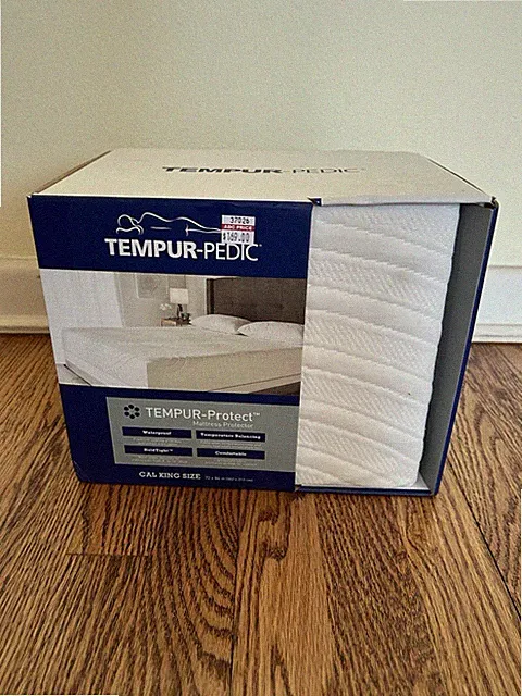 Tempur-Pedic Mattress Protector Cal King Size White Waterproof Temp Balancing