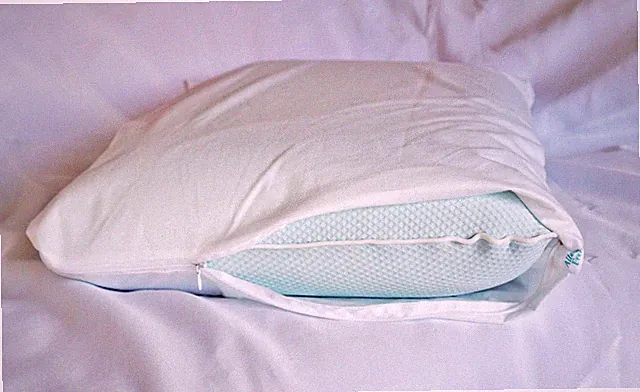 Waterproof Pillow cases compatible with Tempur-Pedic - (Pillow Not Included)